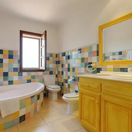 Villa Sleeps 8 Pool Air Con Wifi Pollença