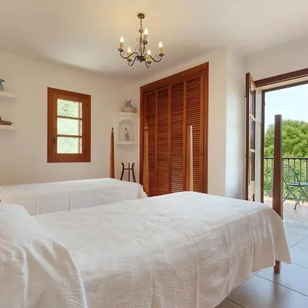 Sleeps 8 Pool Air Con Wifi Villa *